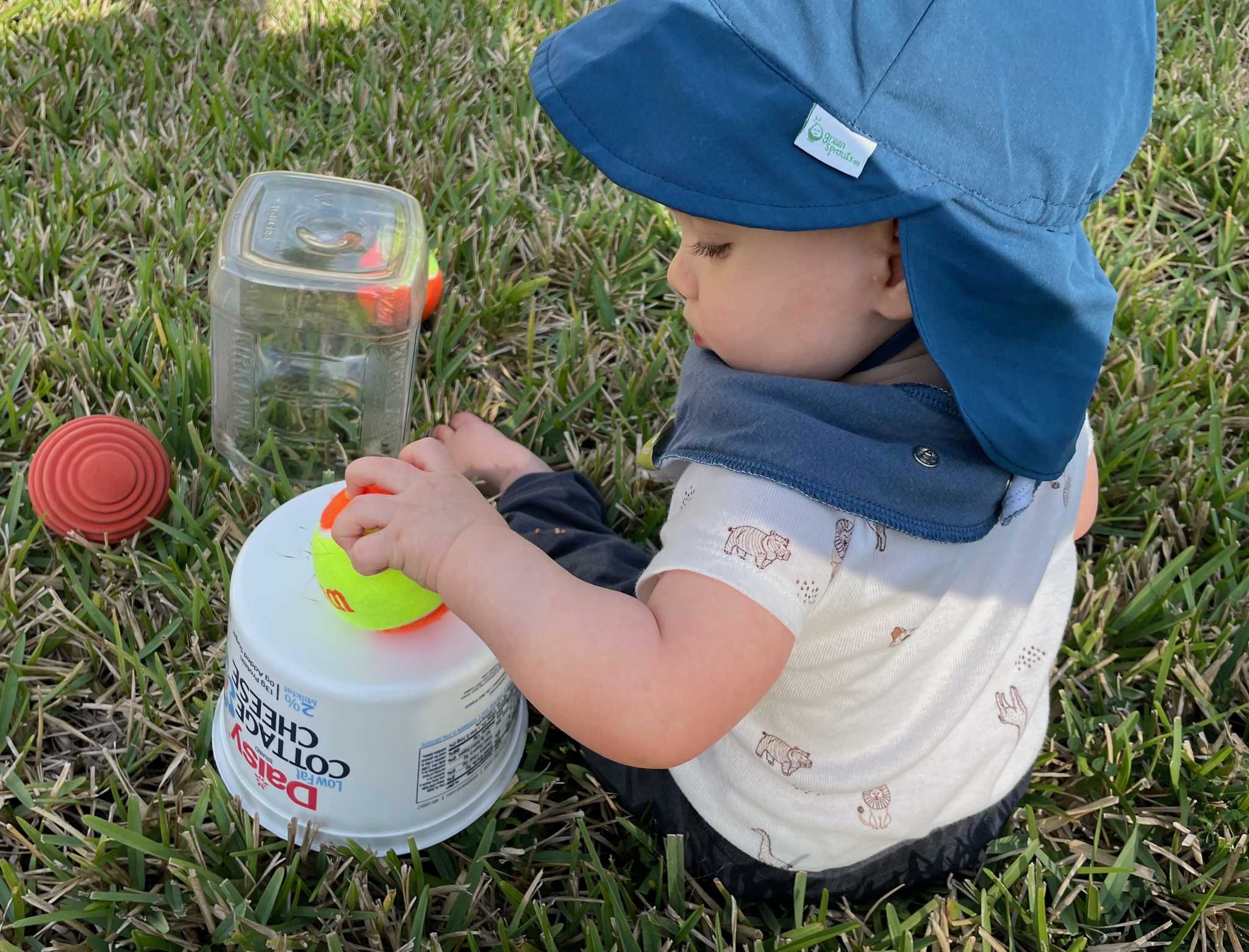 Exploring in the grass -- learning babies